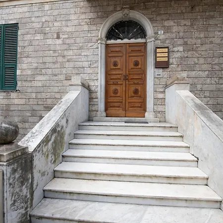 Homestay 240 Camera Nord - Affittacamere Sara Chiavari, 200metri Dal Mare *